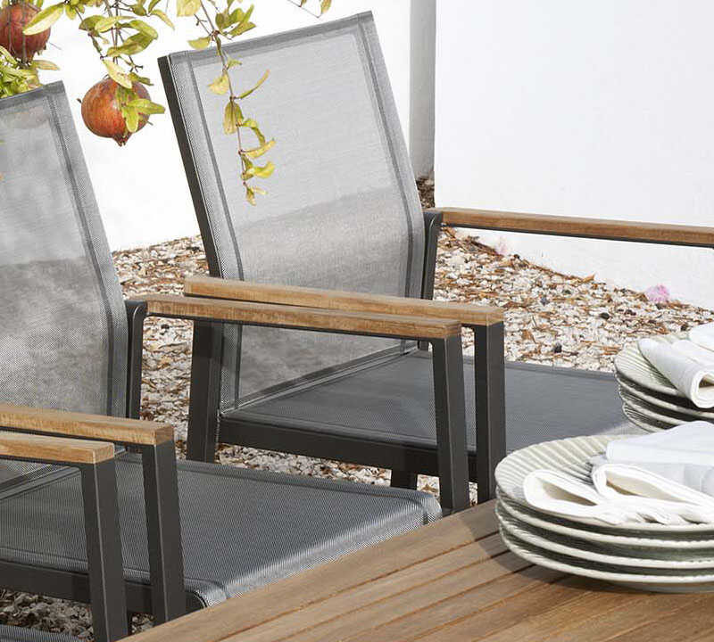 Aura Dining