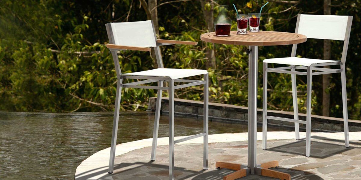 Barlow Tyrie Equinox High Dining table and chairs
